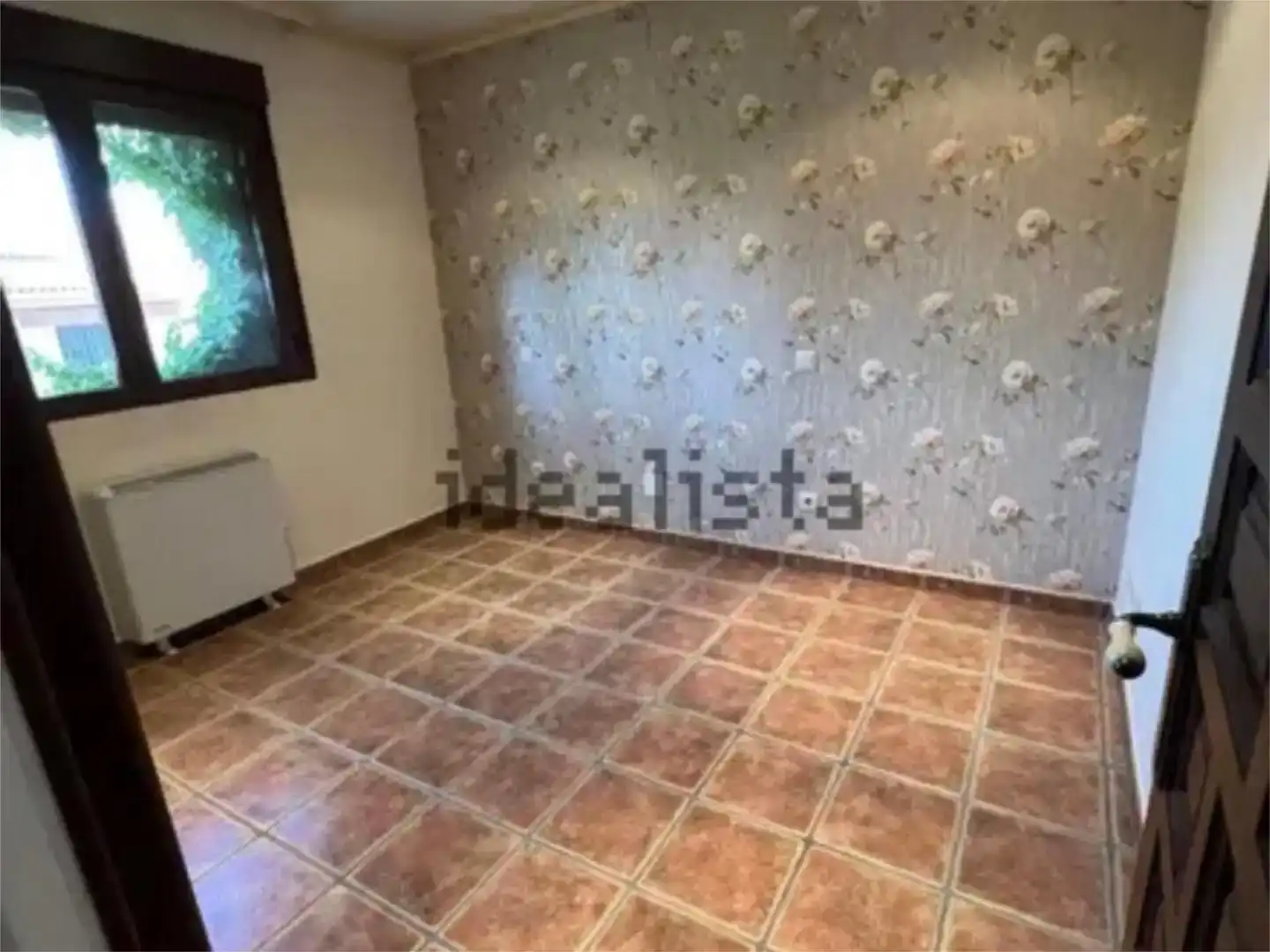 Dormitori de Casa o xalet en venda en Martín Muñoz de la Dehesa amb Aire condicionat, Jardí privat i Parquet