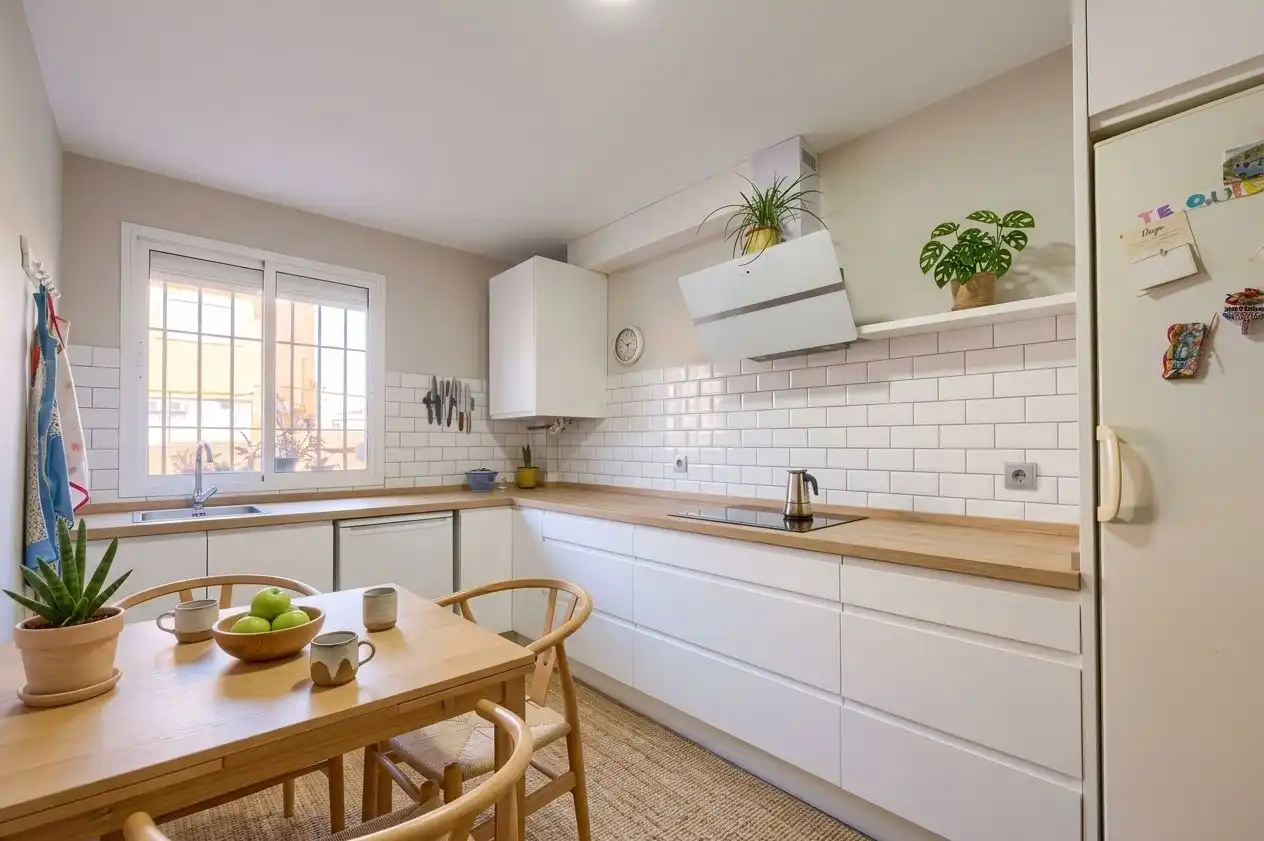 Kitchen of Apartments for sale in Alcalá de Guadaira