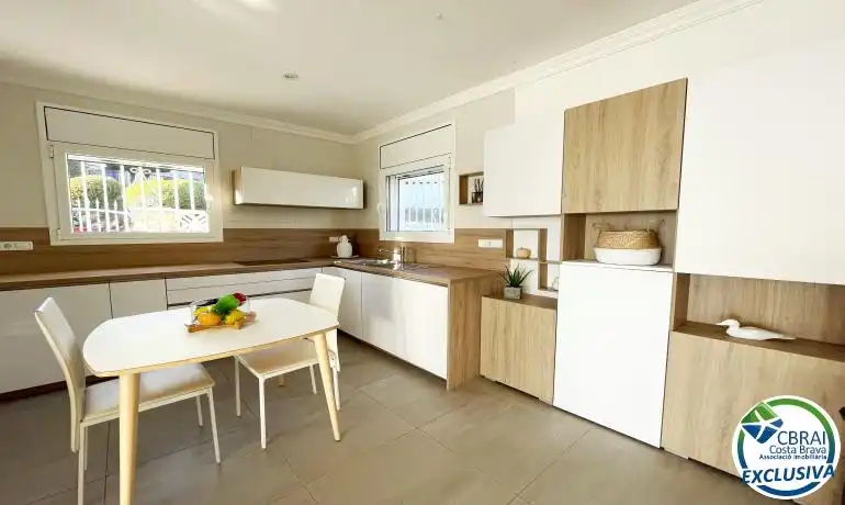 Maison avec piscine à vendre à Carrer Albacete, imagen 3
