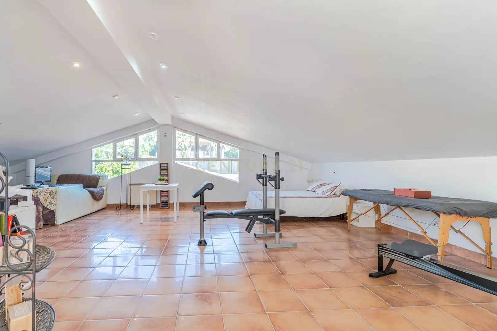 Casa o xalet en venda en La Zubia amb Jardí privat, Traster i Piscina