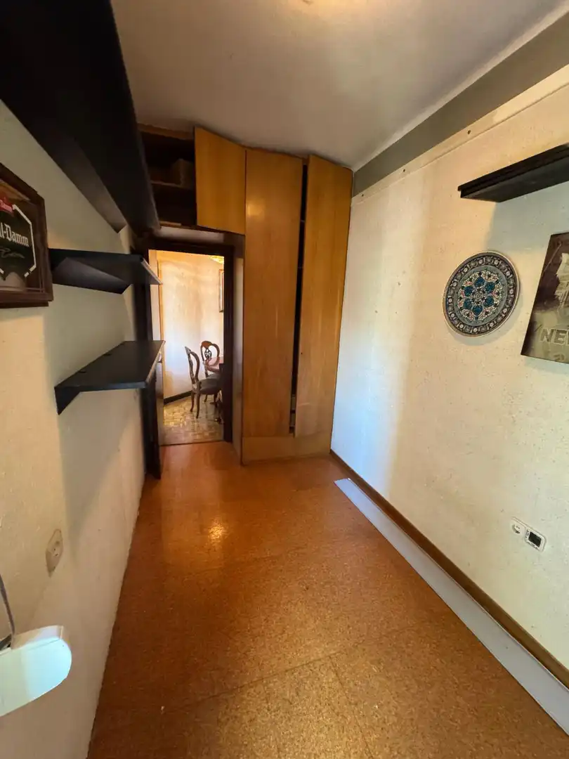 Flat for sale in Barcelona  with Parquet flooring