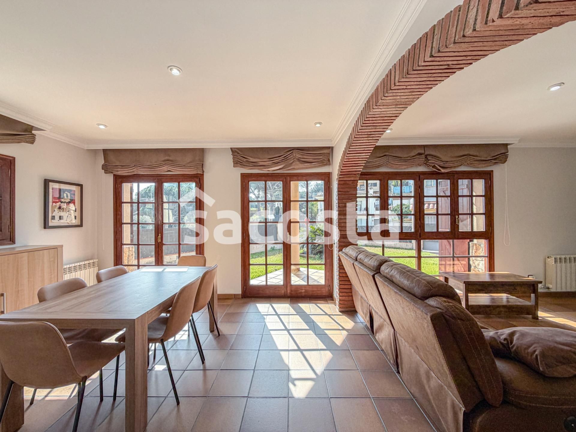 Jardín de Casa o chalet en venta en Blanes con Aire acondicionado, Calefacción y Jardín privado