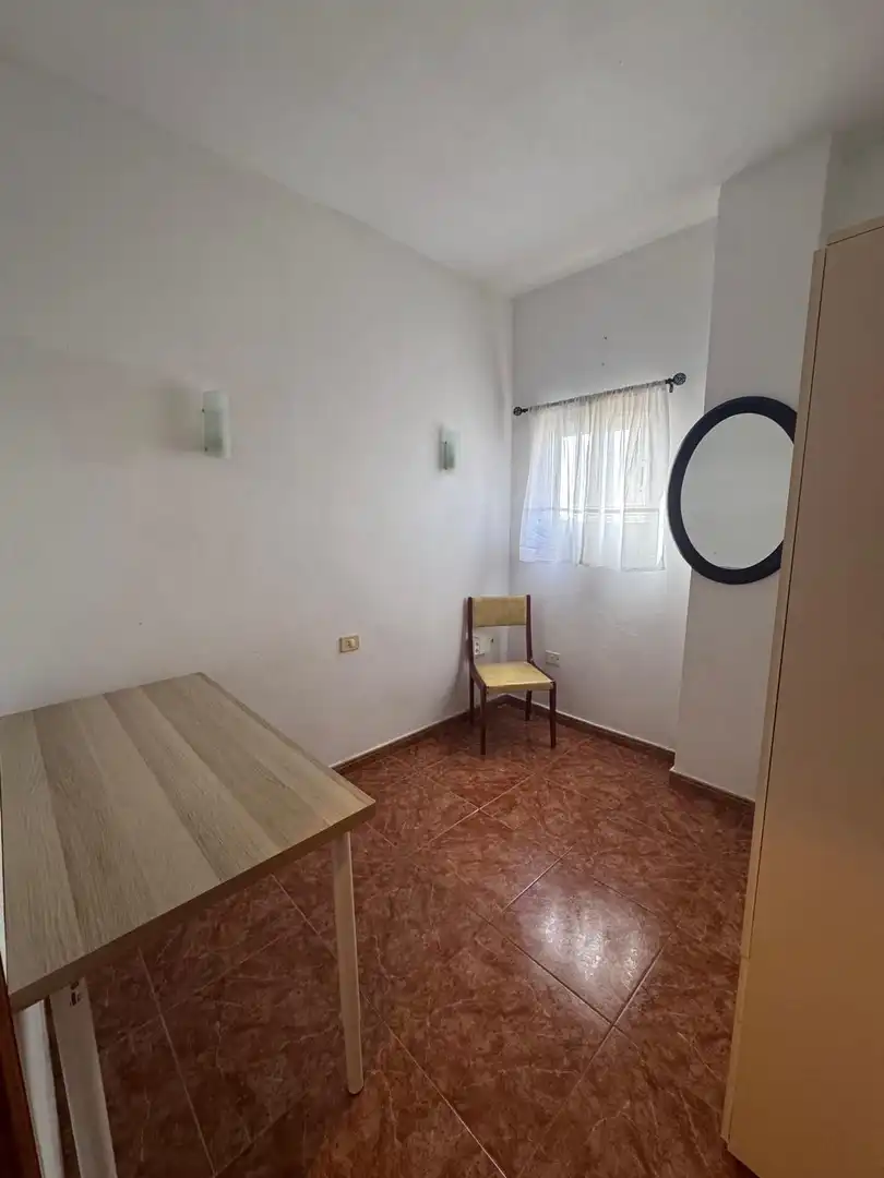 Bedroom of Flat for rent in La Guancha