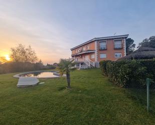 Exterior view of House or chalet to rent in Boadilla del Monte  with Air Conditioner, Heating and Private garden