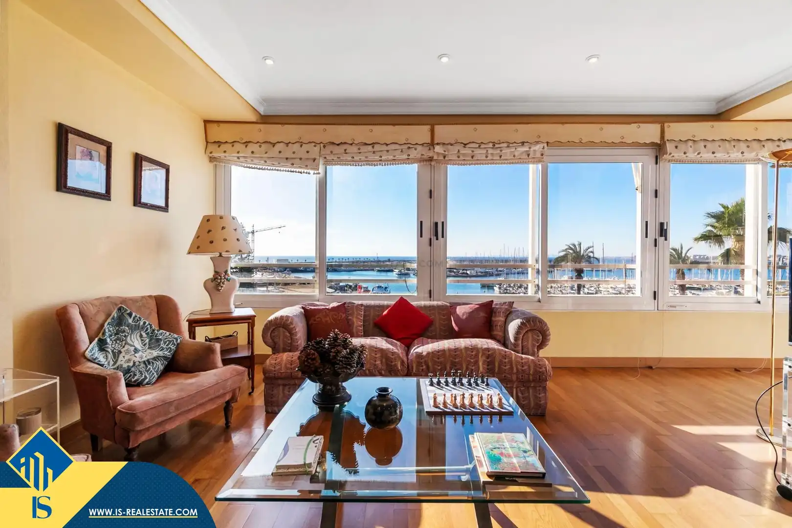 Piso con ascensor en venta en Centro, imagen 2