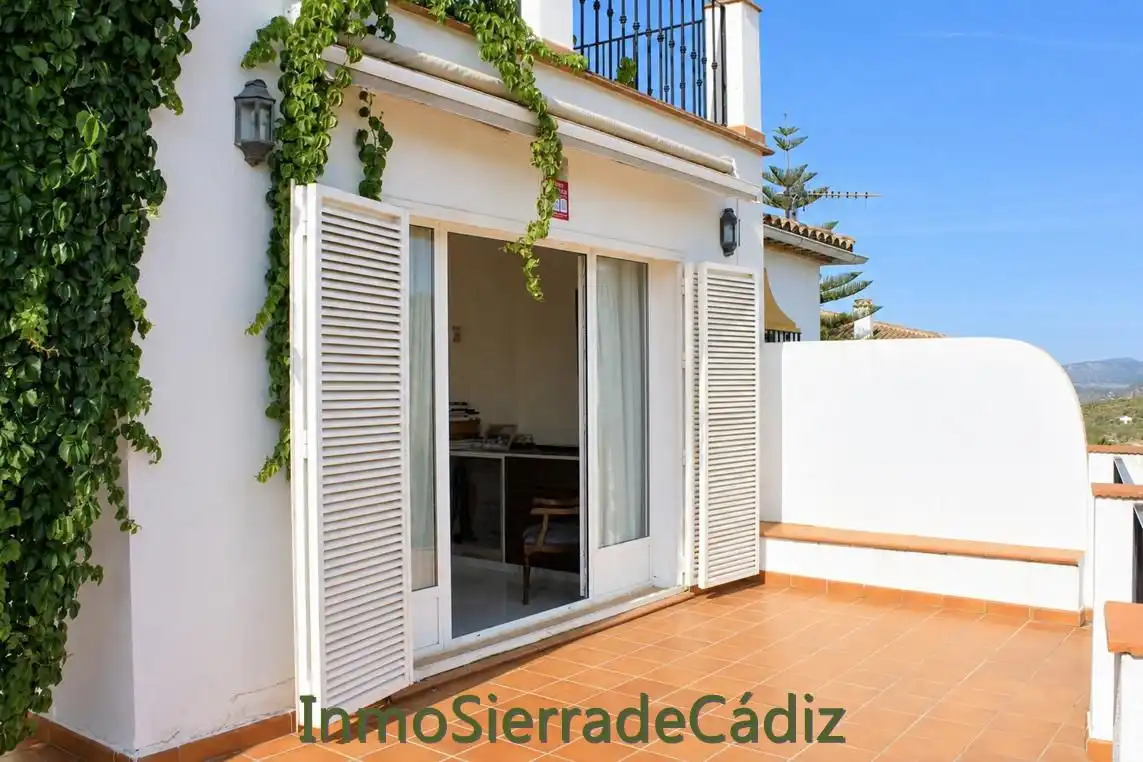 Jardí de Casa o xalet en venda en Zahara, Cádiz