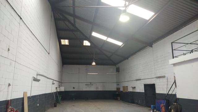 Nave industrial en Alquiler en Palmete