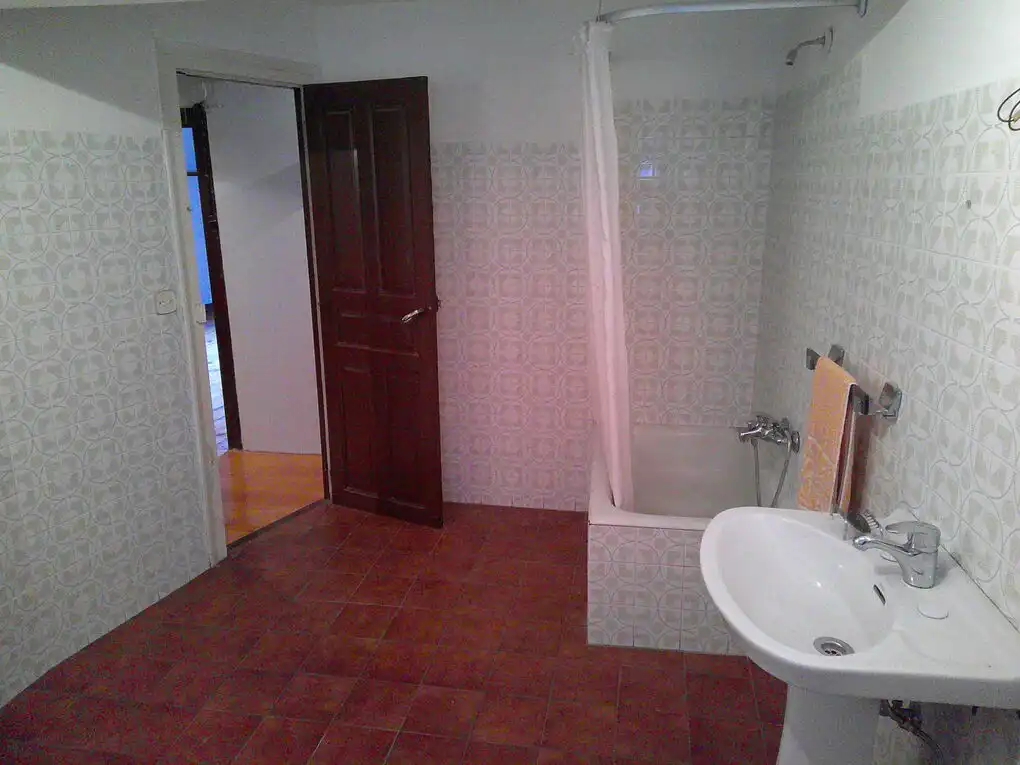 Bathroom of Houses for sale in Isaba / Izaba  with Heating