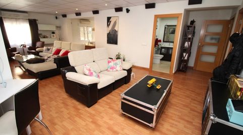IMPRESIONANTE VIVIENDA SOBRE LOCAL COMERCIAL DIVIDIDO EN DOS NEGOCIOS, imatge 3