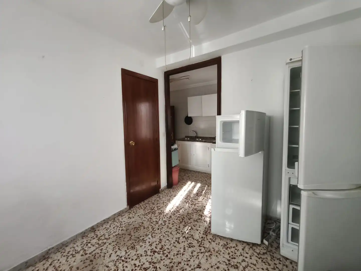 Cuina de Pis en venda en Sevilla amb Aire condicionat, Calefacció i Terrassa