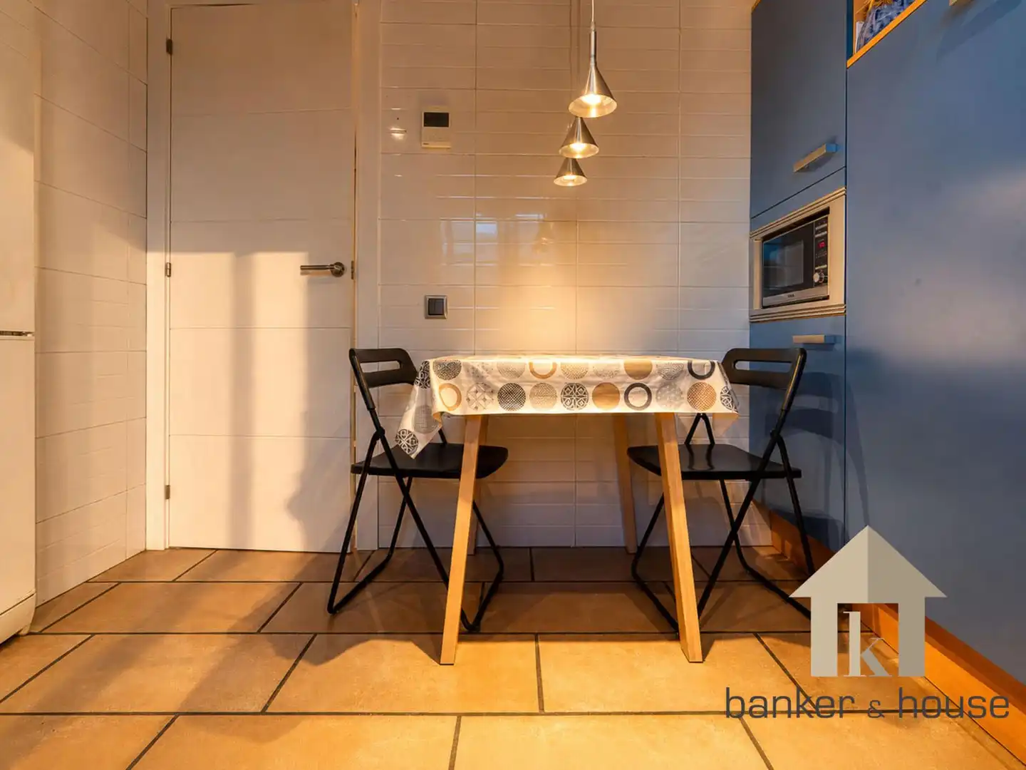 Küche von Dachboden zum Verkauf in Barcelona mit Klimaanlage, Heizung und Terrasse