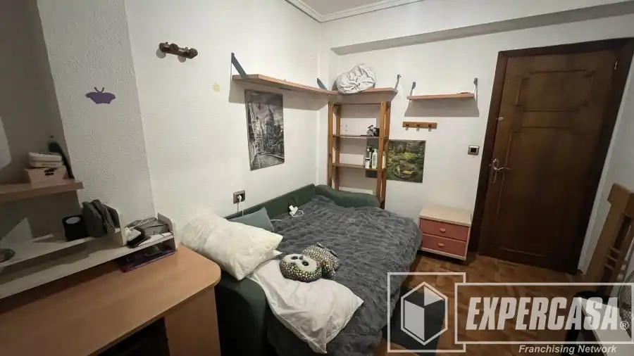 Bedroom of Flat for sale in Castellón de la Plana / Castelló de la Plana  with Furnished