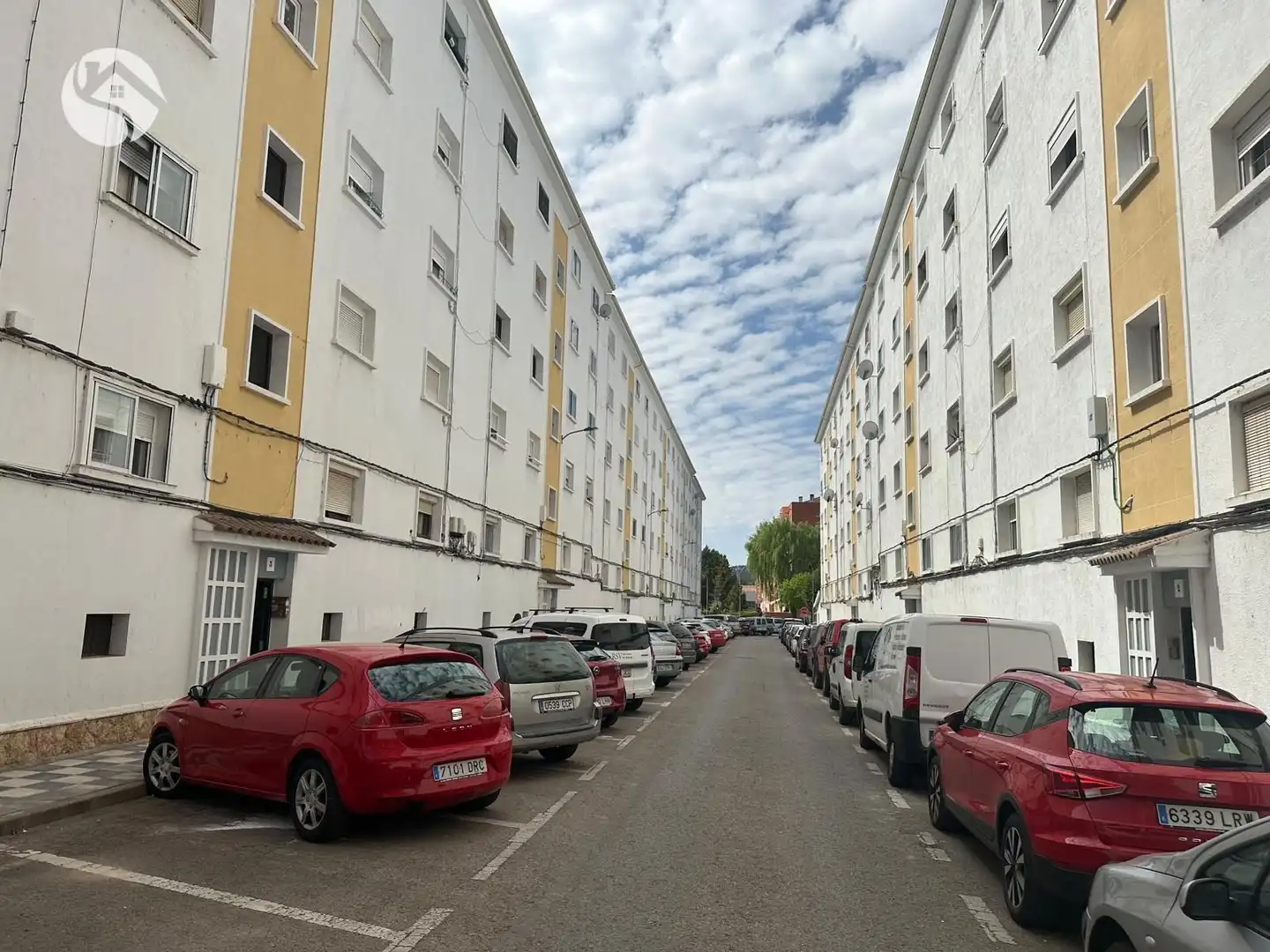 Parkplatz von Wohnung zum Verkauf in Cuenca mit Heizung, Abstellraum und Möbliert