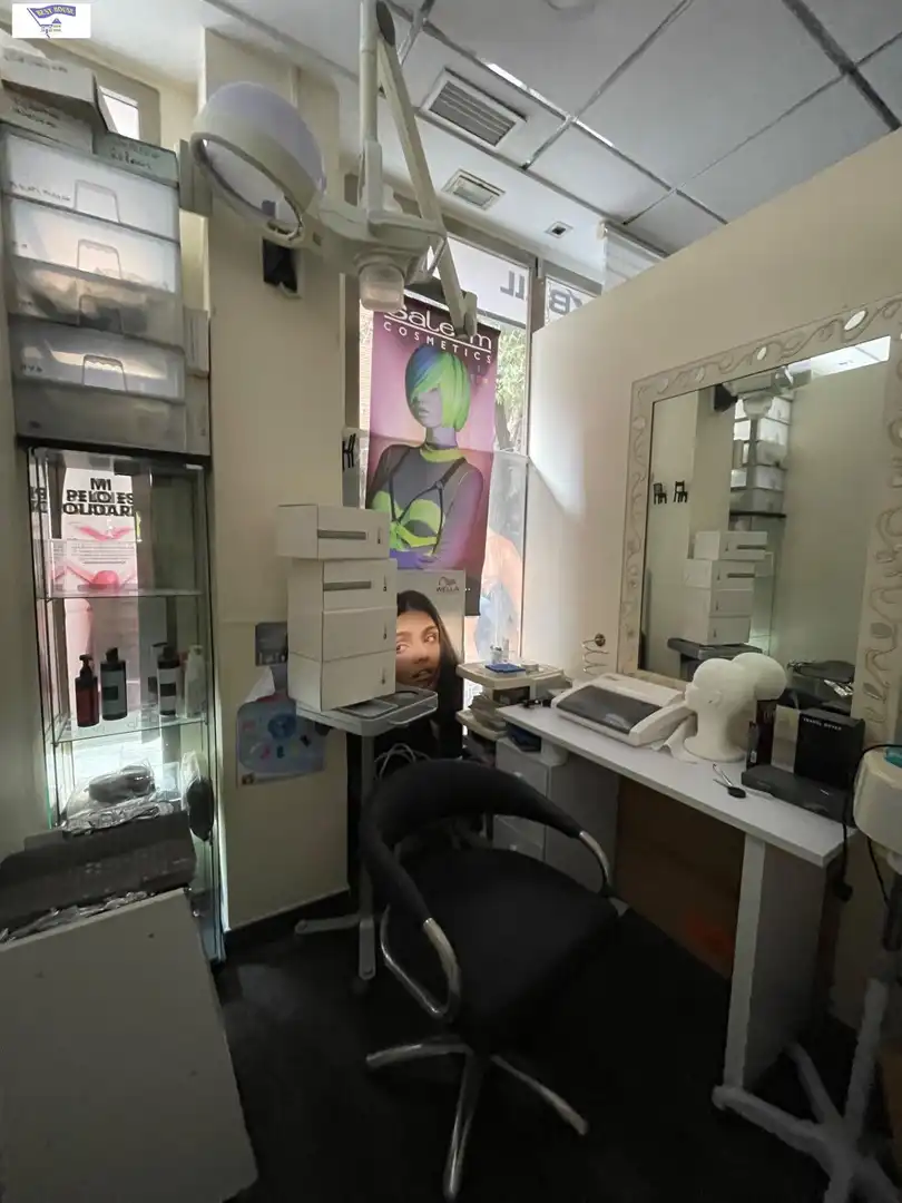 Business premises for transfer in Centro, imagen 2