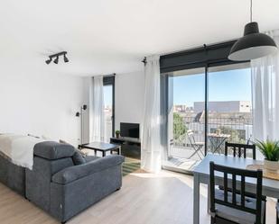 Sala d'estar de Apartament per a compartir en L'Hospitalet de Llobregat amb Aire condicionat i Terrassa