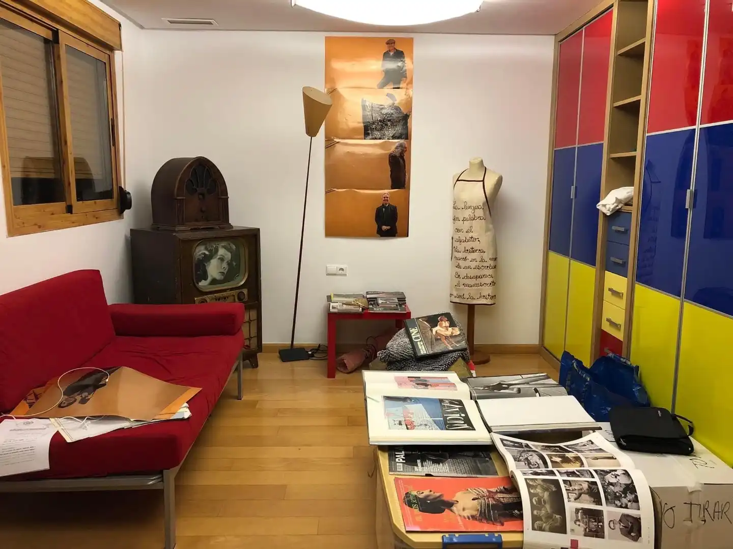 Sala de estar de Casa adosada en venta en Chiva con Aire acondicionado, Piscina y Balcón