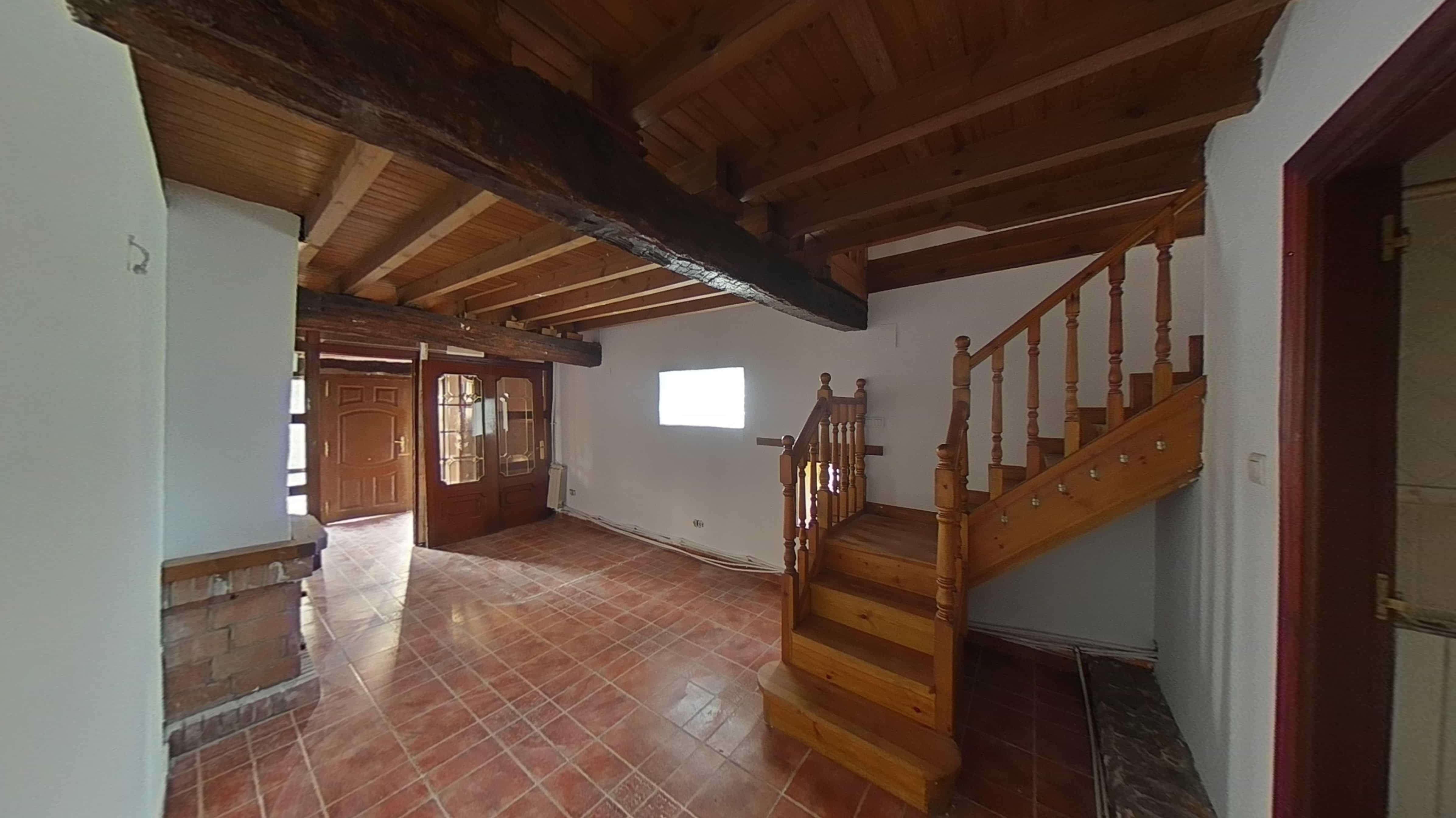 Casa adosada en venda a Mollaneda, Liendo