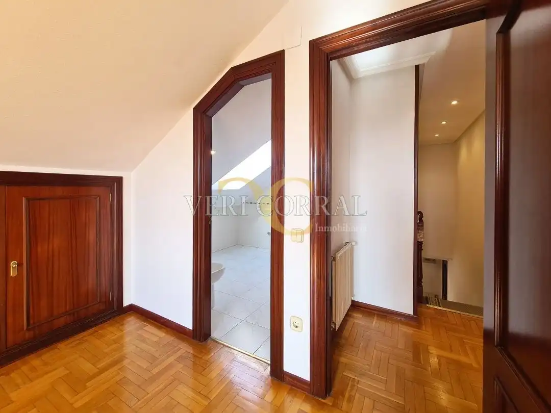 Dúplex en venta en Avenida del Llano, Llano