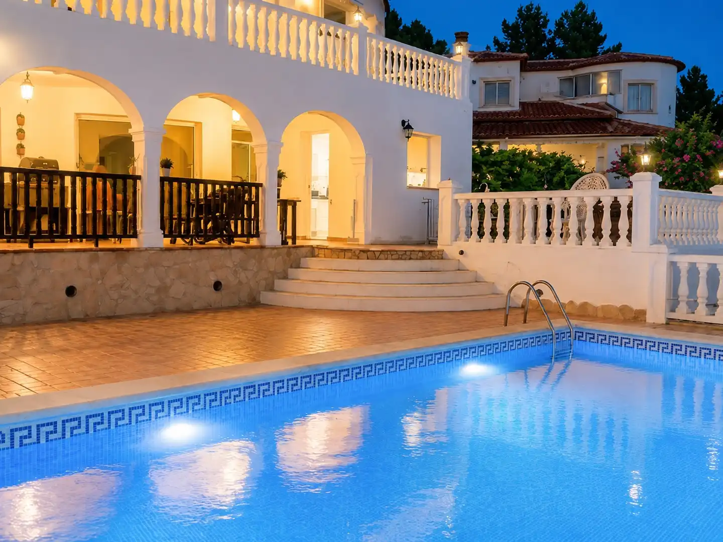 House with garden for sale in Benicolada - Las Adelfas