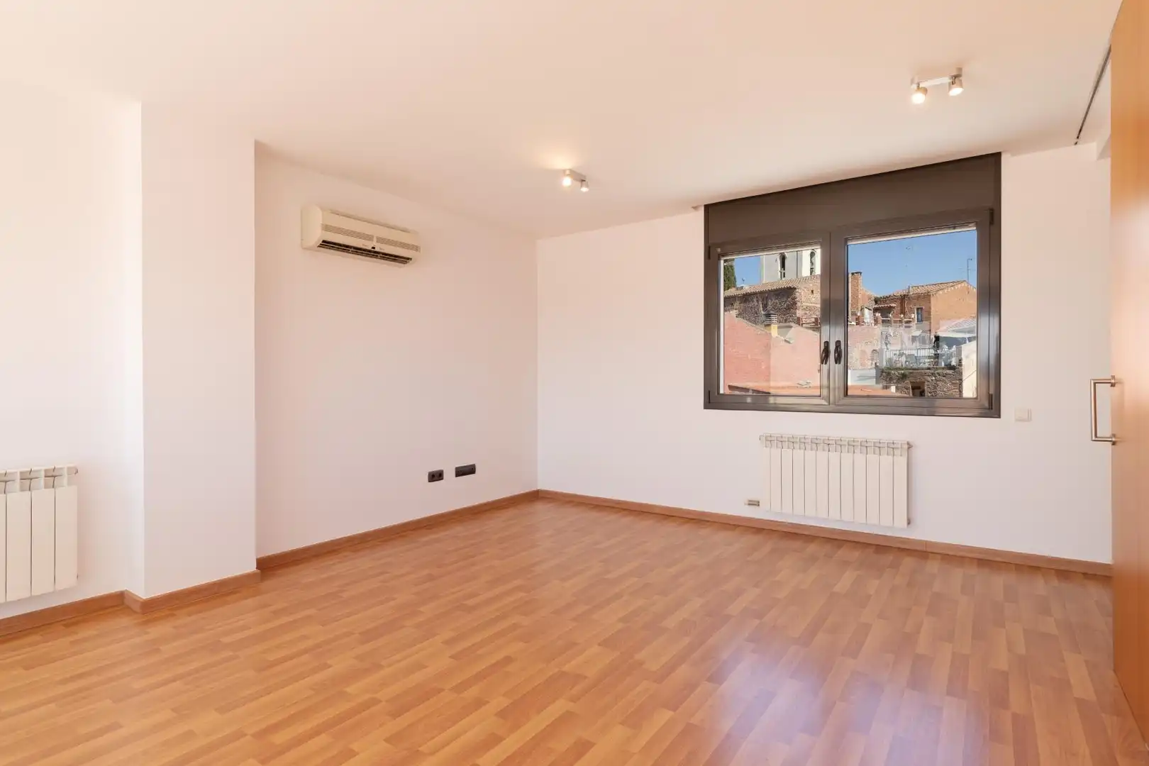 Living room of Houses for sale in Viladecavalls  with Air Conditioner, Heating and Private garden