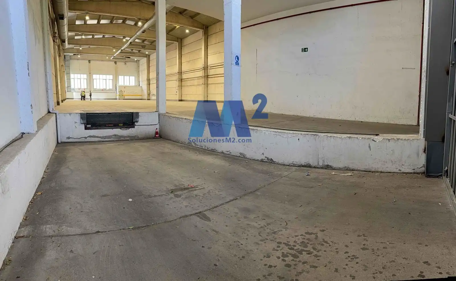 Aparcament de Nau industrial de lloguer en Madrid