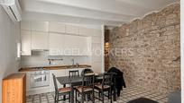 Cuina de Apartament de lloguer en  Barcelona Capital amb Aire condicionat i Calefacció