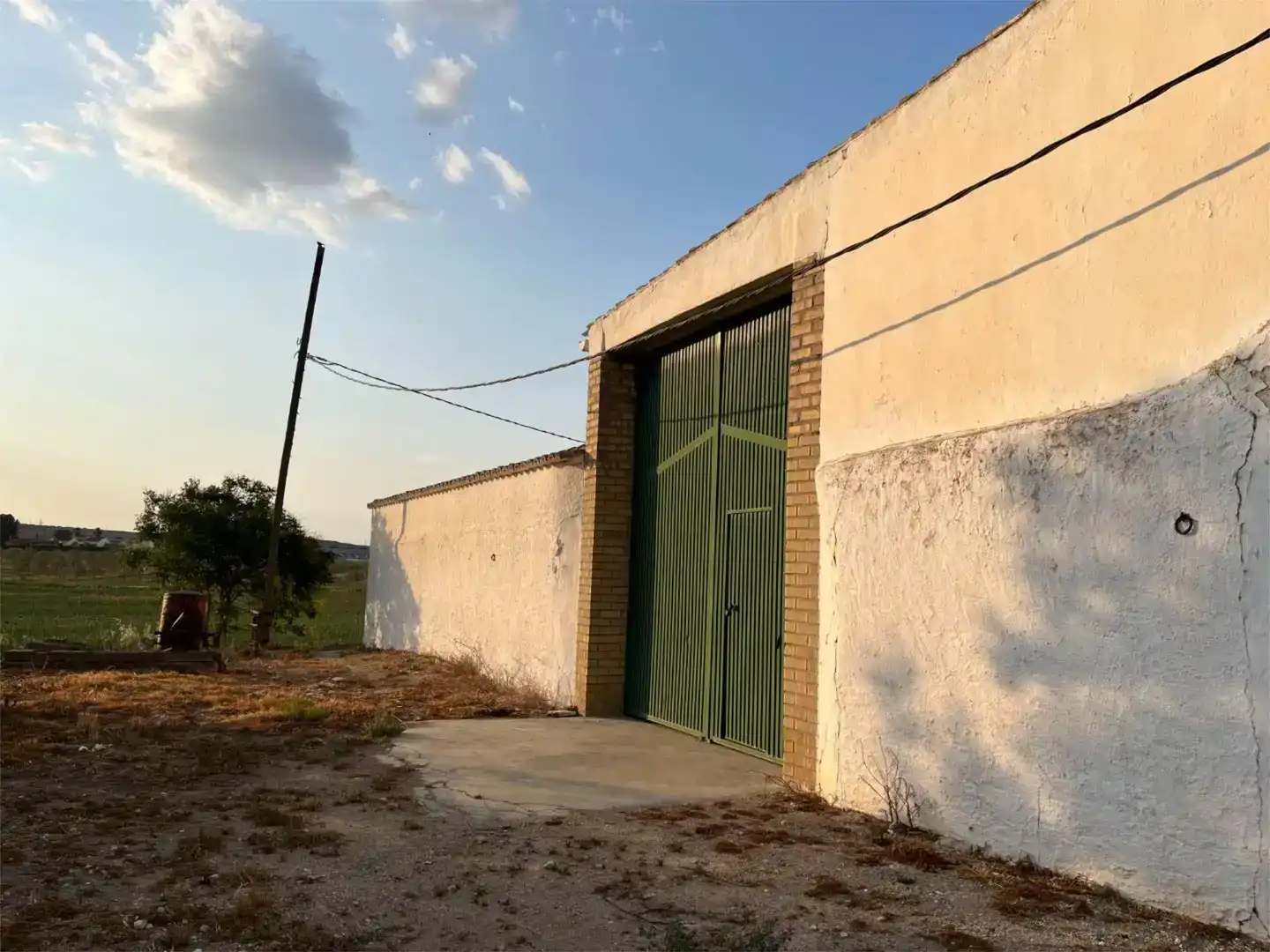Vista exterior de Finca rústica en venda en Antequera amb Aire condicionat, Piscina i Balcó