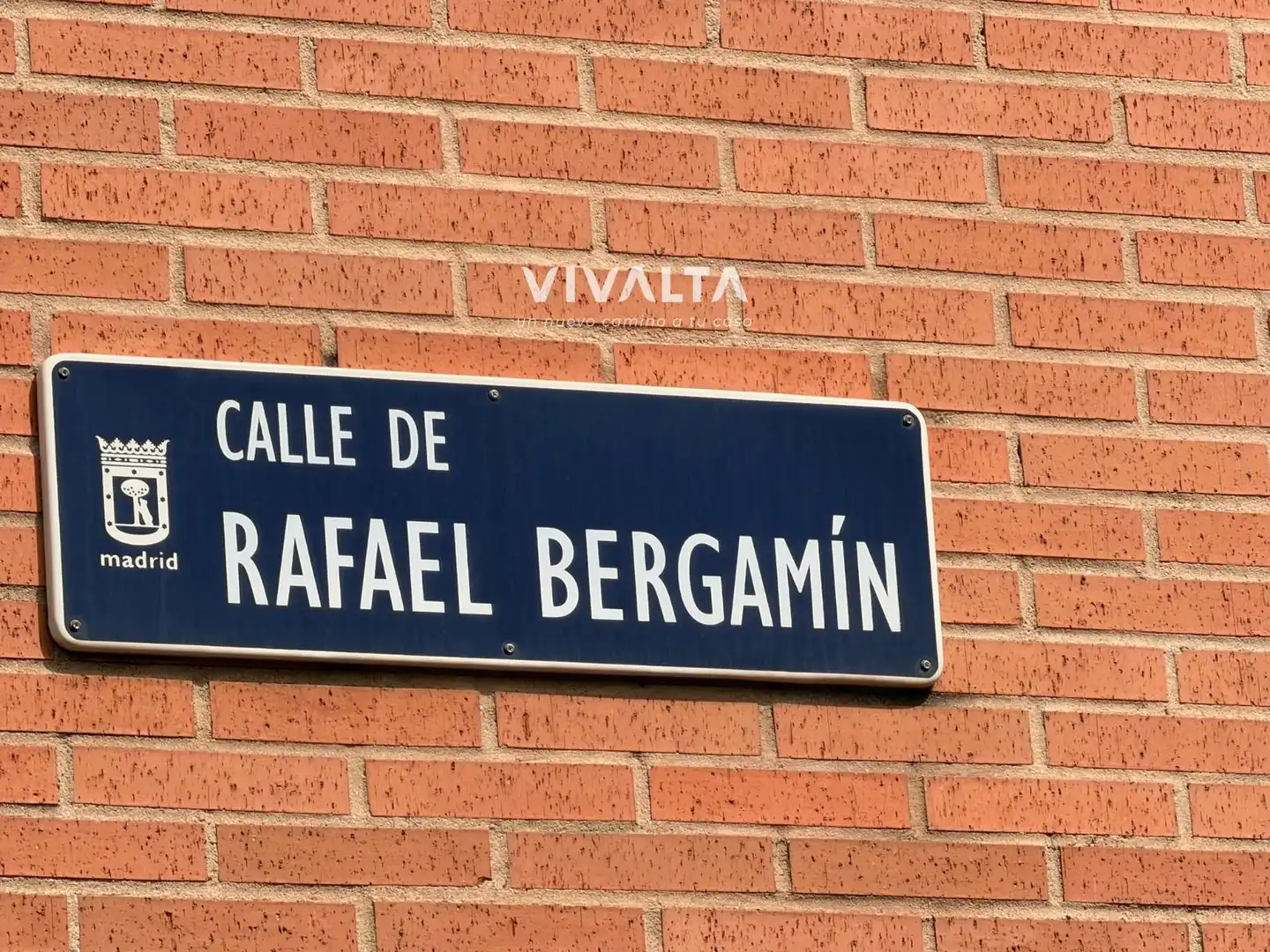 Vista exterior de Dúplex en venta en Madrid con Aire acondicionado, Calefacción y Terraza