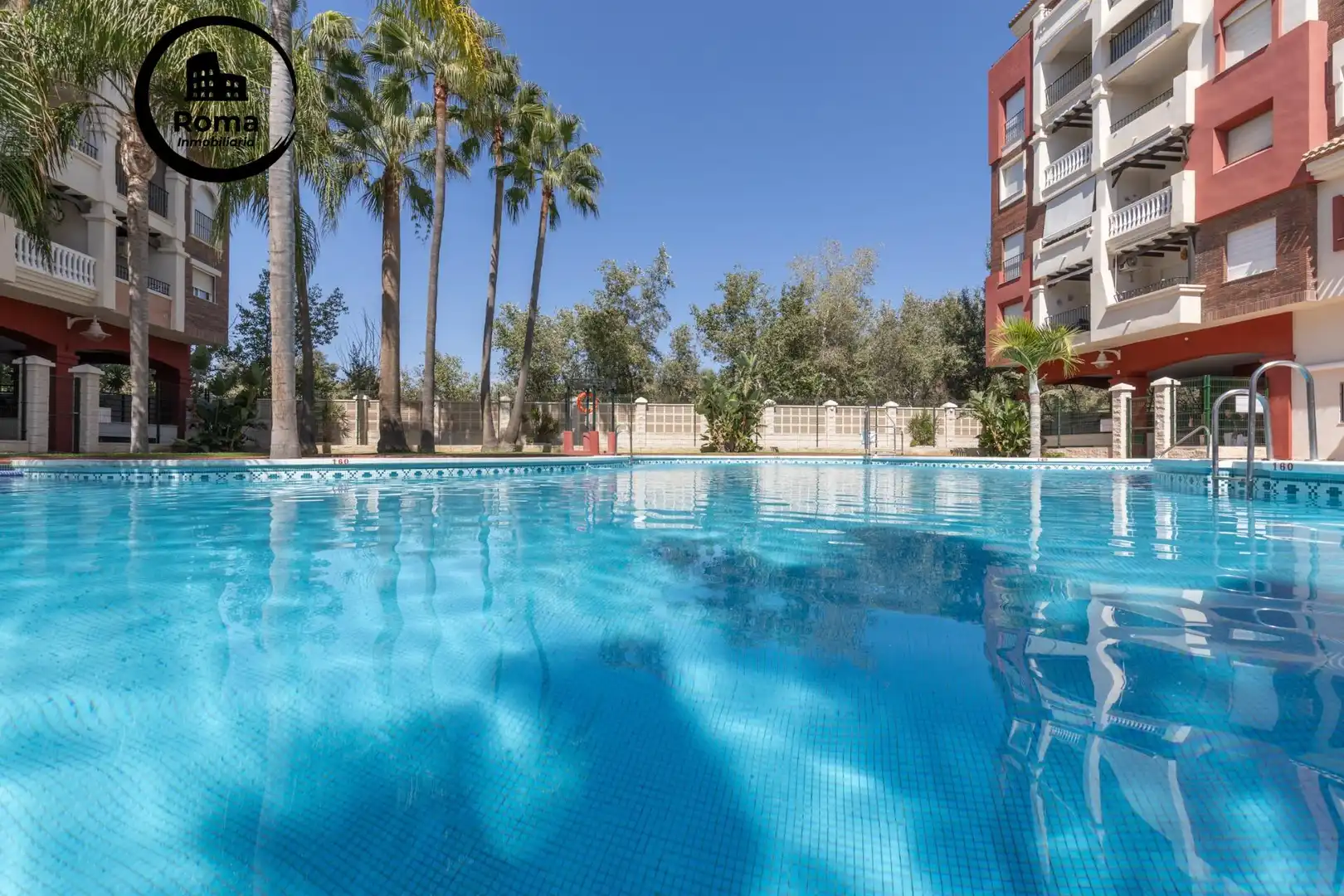 Piso con piscina en venta en Playa de Granada, imagen 42