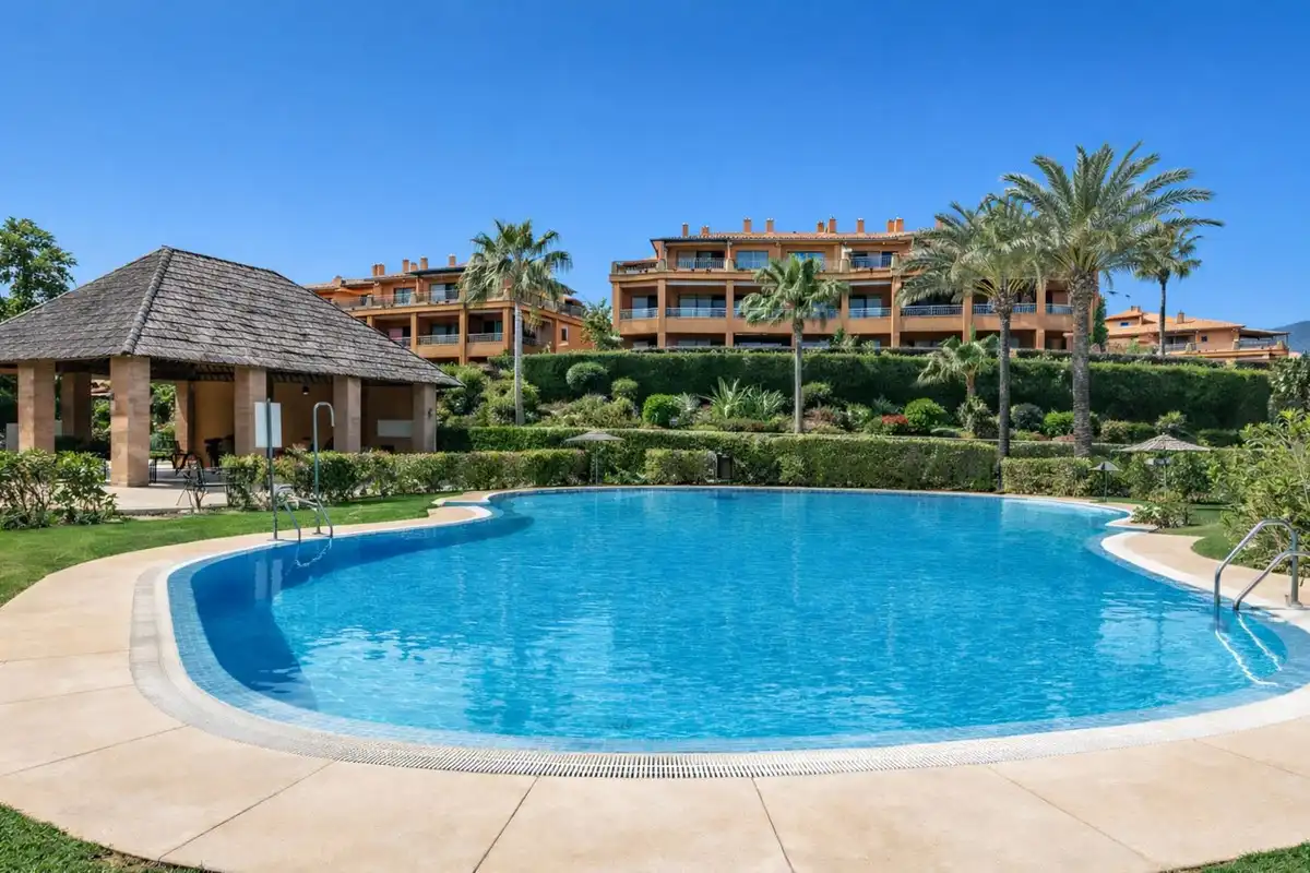 Piso con piscina en venta en Estepona - Estepona,Atalaya,Calle Nueva Atalaya, imagen 34