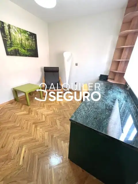 Flat for rent in Yugoslavia , El Carrascal