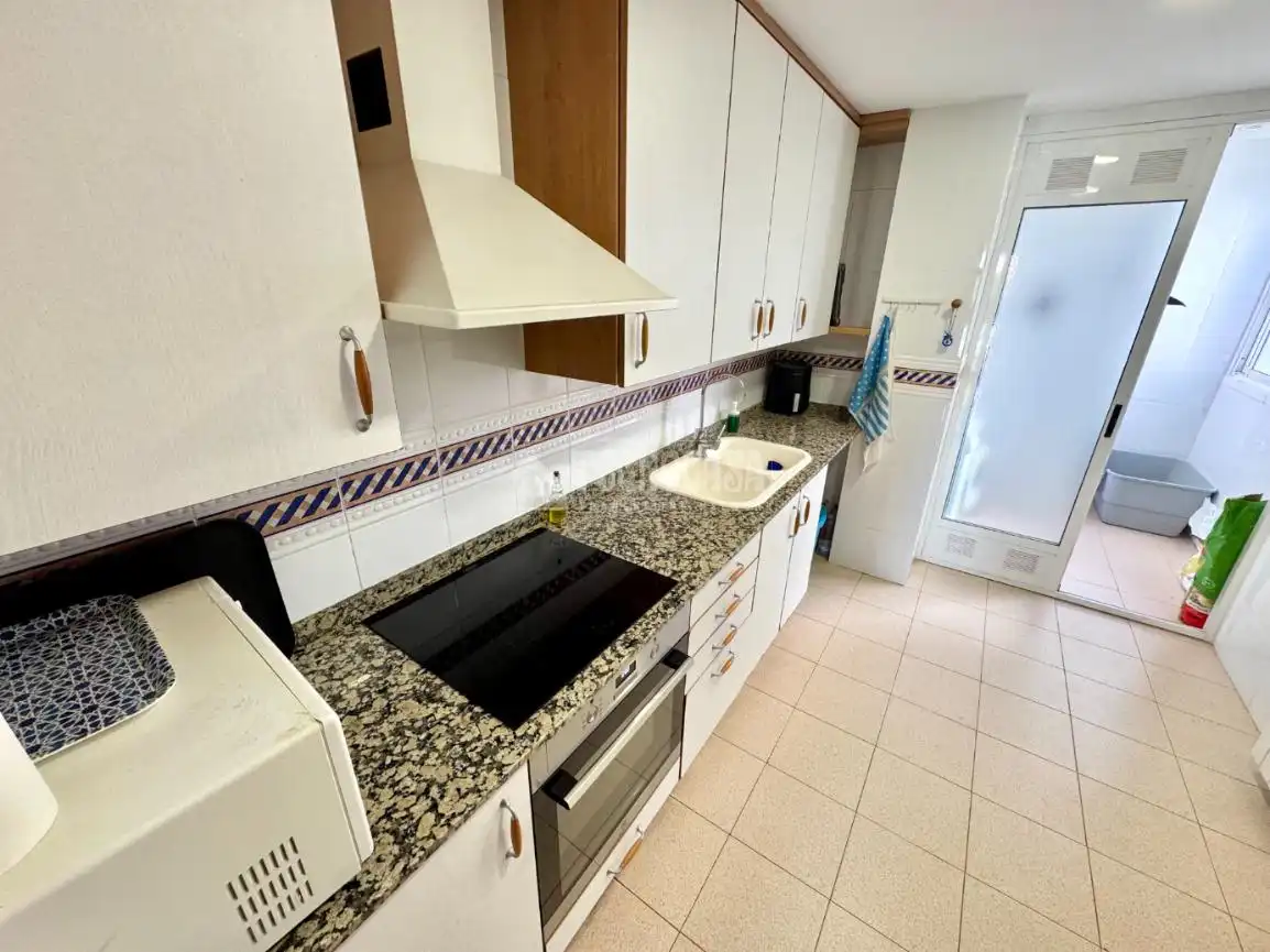 Kitchen of Attic for sale in Paterna  with Air Conditioner, Parquet flooring and Terrace