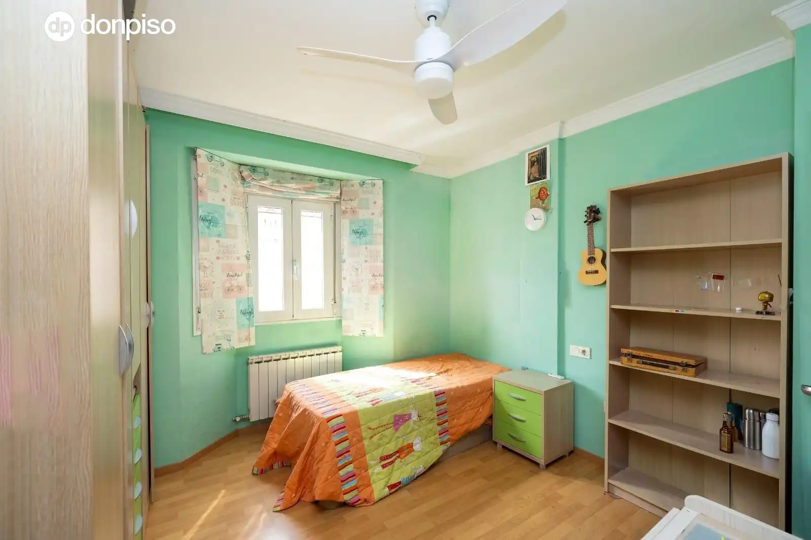 Bedroom of Houses for sale in Granada  with Air Conditioner, Heating and Terrace