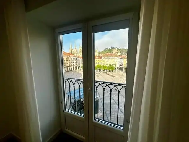 Bedroom of Flat for rent in Burgos  with Heating and Balcony