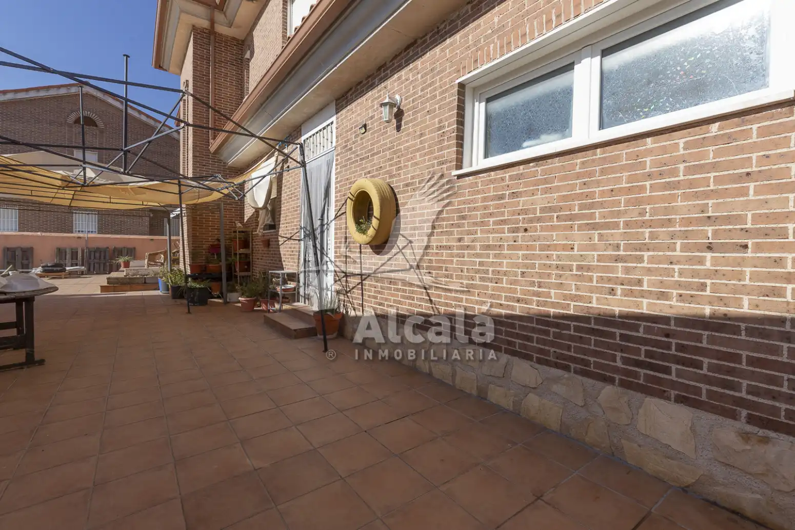 Vista exterior de Casa o chalet en venta en Los Santos de la Humosa con Calefacción y Trastero