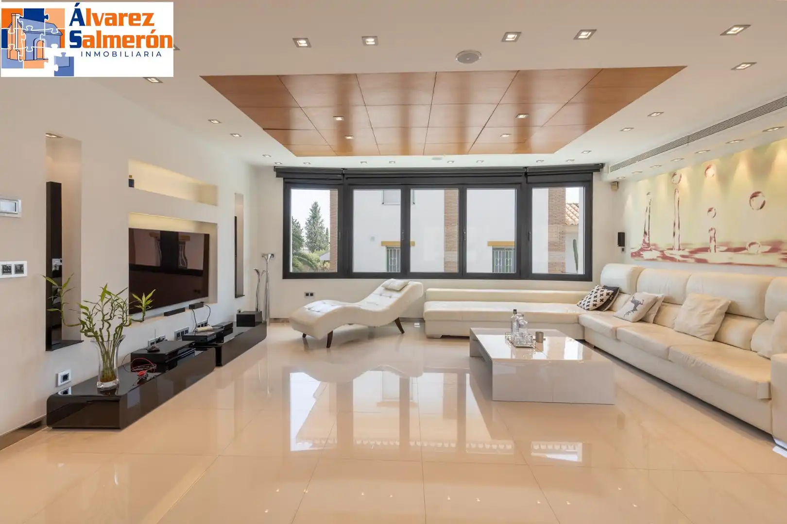 Chalet con piscina en venta en Urbanizacion EL CARMELO, imagen 13