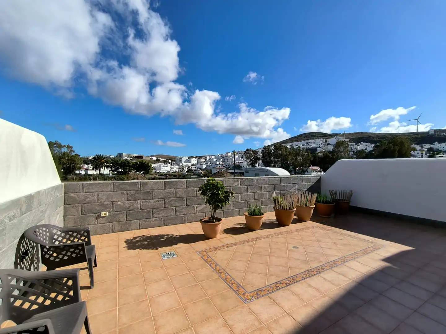 Terrassa de Casa o xalet en venda en Agaete amb Jardí privat, Terrassa i Moblat