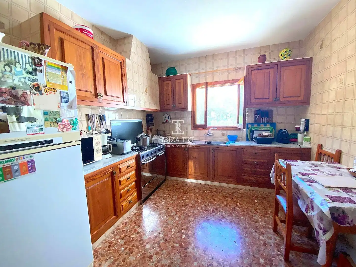 Cuina de Casa o xalet en venda en Sant Antoni de Portmany amb Terrassa i Traster