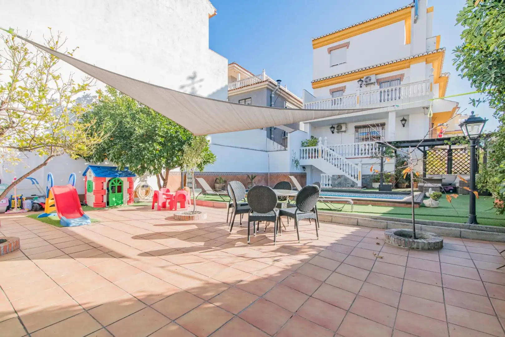 Houses for sale in Calle A, Maracena