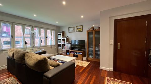 Foto 5 de Piso en venta en Iturribide Kalea, Santa María de Getxo, Getxo