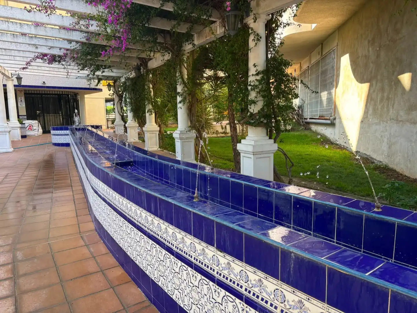Piscina de Apartamento en venta en Salou con Aire acondicionado, Amueblado y Piscina comunitaria
