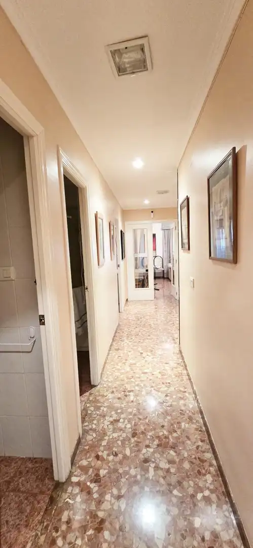 Piso de alquiler en Petrer con Aire acondicionado, Amueblado y Balcón