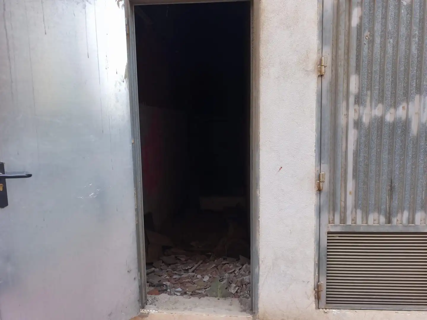 Local comercial en venda a El Ejido Ciudad, imagen 4