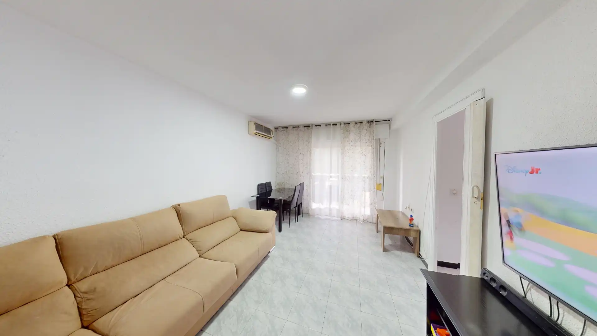 Sala d'estar de Pis en venda en Alicante / Alacant amb Aire condicionat, Moblat i Rentadora