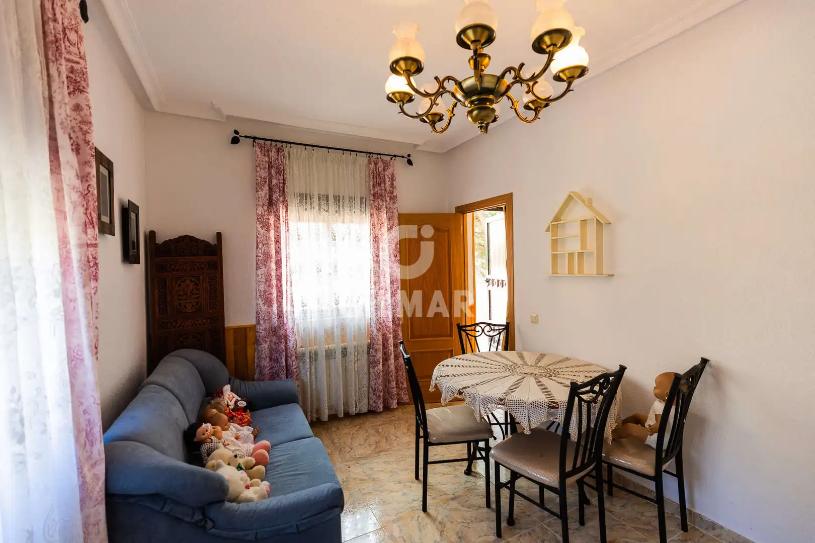 Living room of Houses for sale in Manzanares El Real  with Heating, Private garden and Swimming Pool