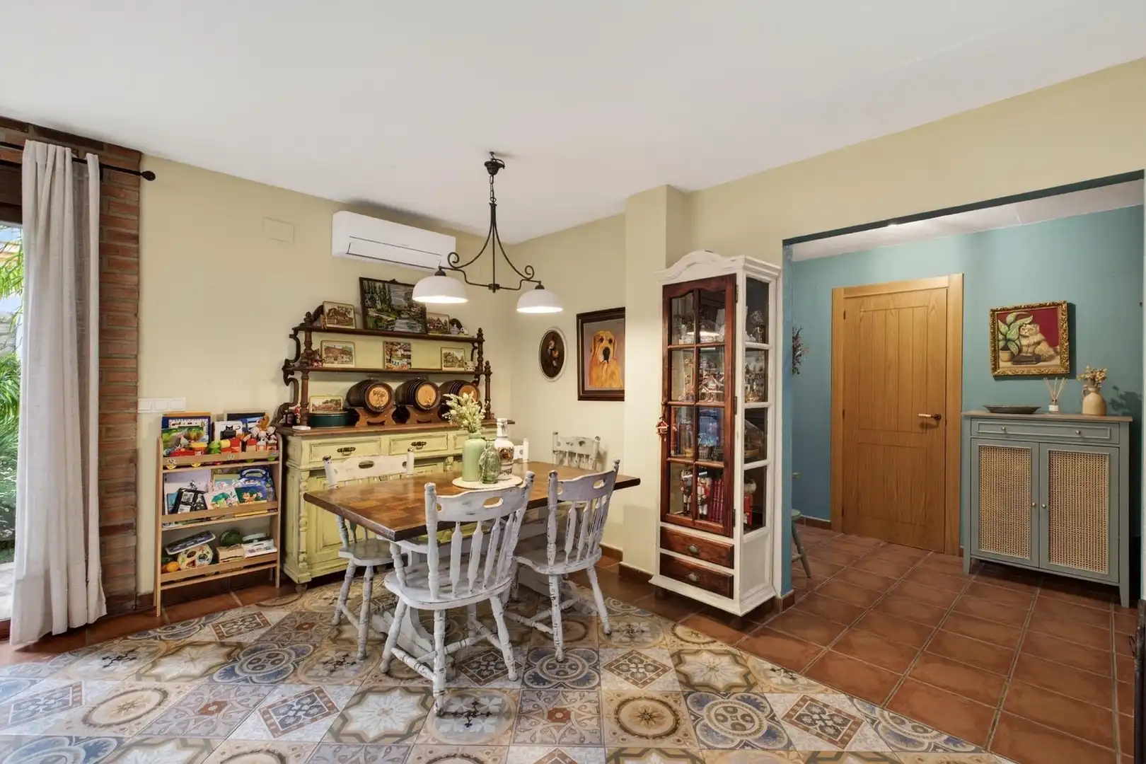 Dining room of Houses for sale in Málaga  with Air Conditioner, Heating and Private garden