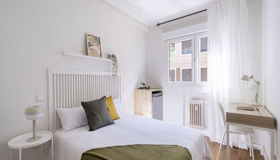 Photo 1 of Flat to share in Gaztambide, Madrid