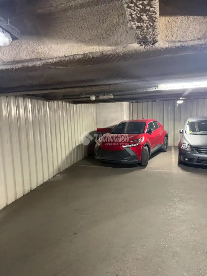 Parking de Garaje en venta en Madrid