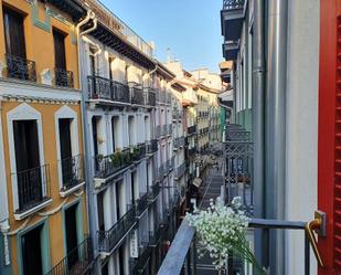 Vista exterior de Pis en venda en  Pamplona / Iruña amb Balcó