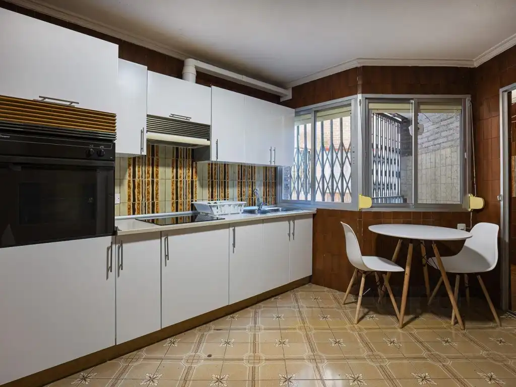 Kitchen of Flat for sale in Madrid